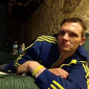 Meet your Posher, Brian